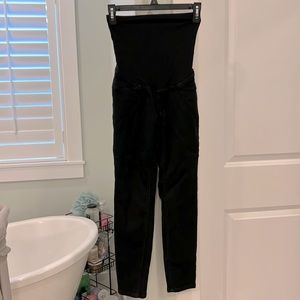 Maternity jeans petite